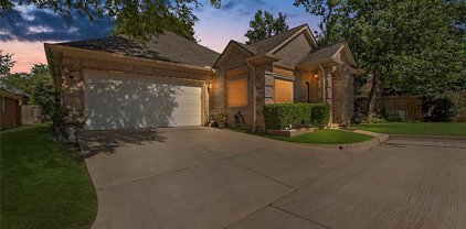 819 Bridle  Drive, Euless