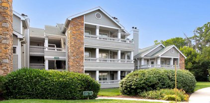 13085 Autumn Woods Way Unit #305, Fairfax