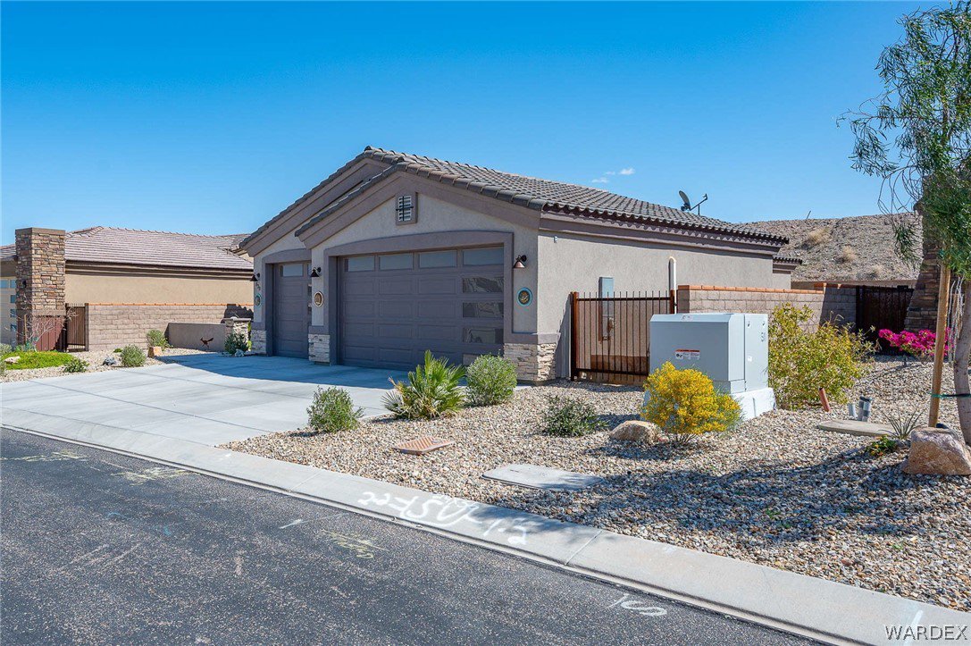 838 Onate Court, Bullhead City, 86429