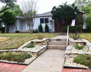 215 Larchmont Dr, San Antonio image
