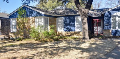 5634 Pershing  Avenue, Fort Worth