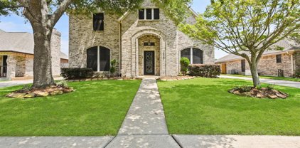 6839 Middlefield Drive, Pasadena