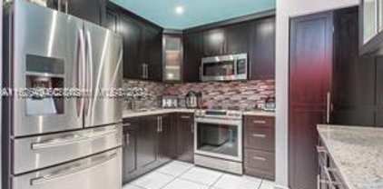 11601 Sw 3rd St Unit #103, Sweetwater