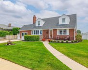 218 Washington Avenue, Island Park image