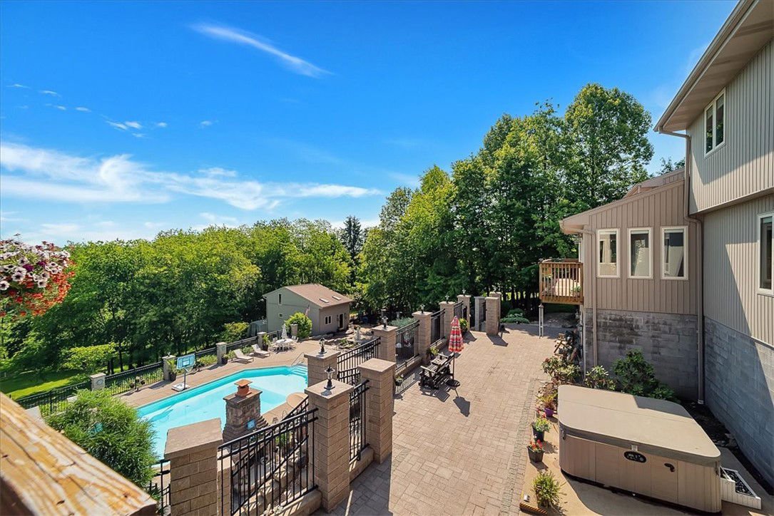 2106 Reis Run Road, Franklin Park, 15237