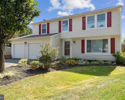 12401 Stone Church Ct, Herndon