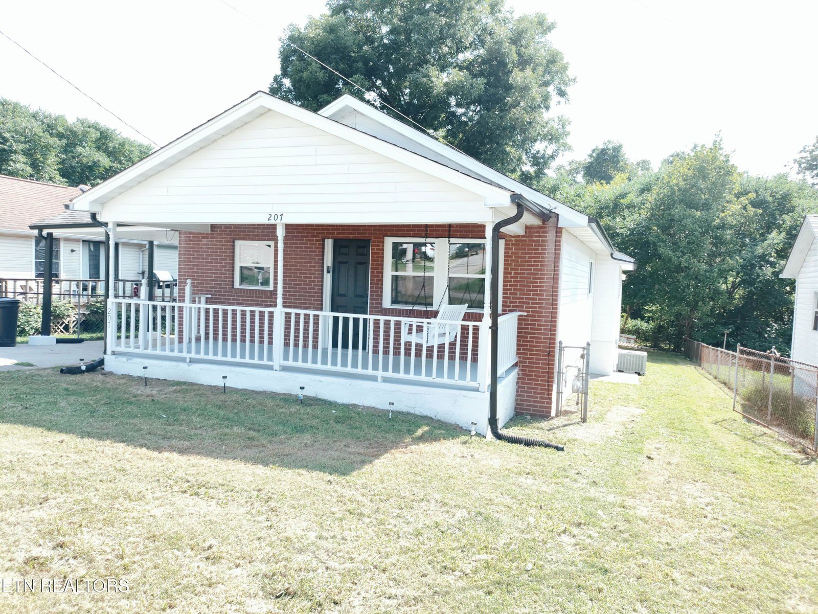 207 N Walnut St, Lenoir City, 37771