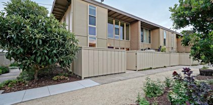 451 Dela Vina AVE 301, Monterey