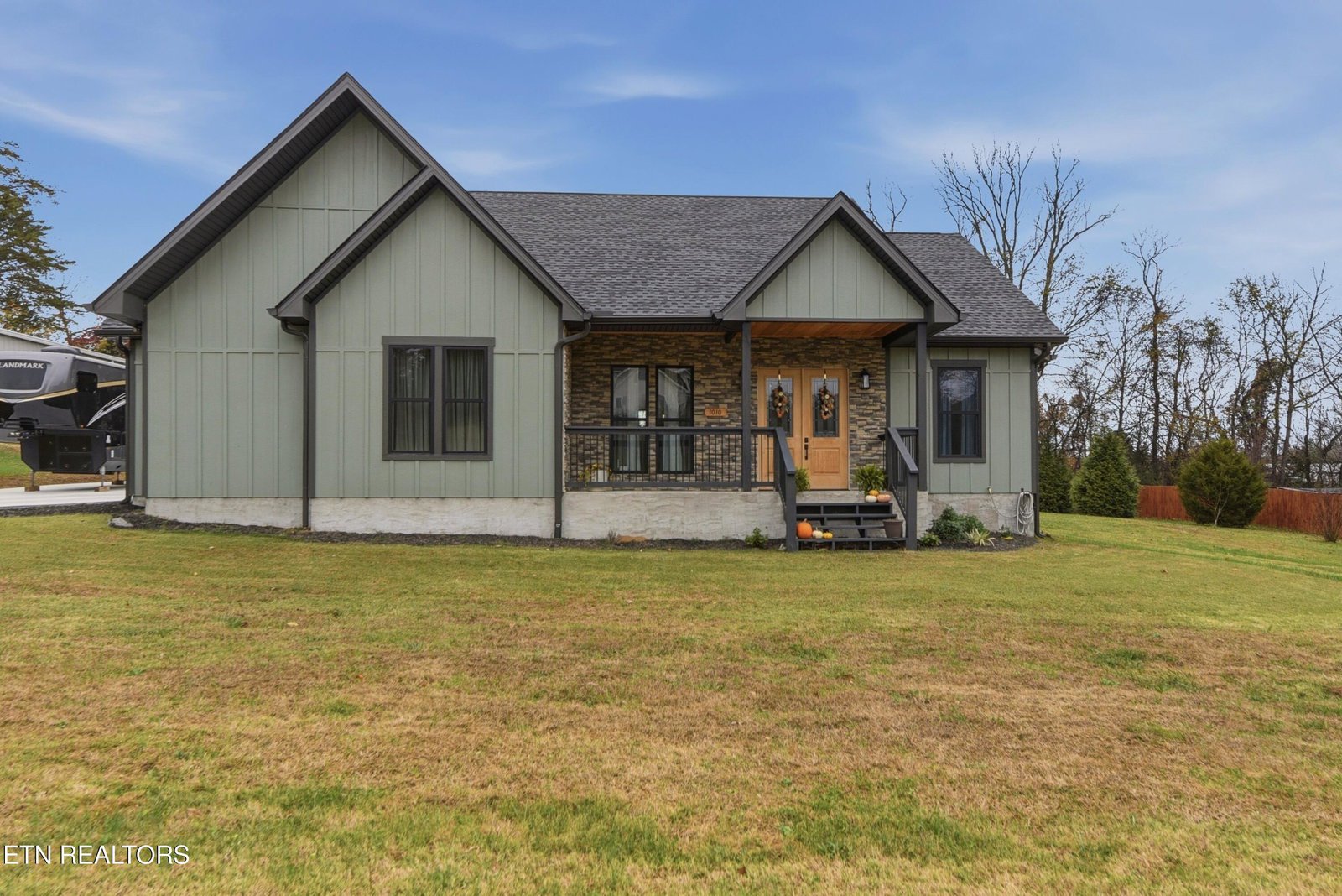 1010 Briar Ridge Lane, Strawberry Plains, 37871