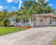 2370 Chaucer Street, Clearwater image