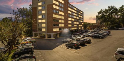 1210 N Taft St Unit #302, Arlington