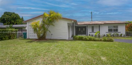 19615 Lenaire Dr, Cutler Bay