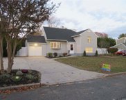 43 Saddle Lane, Centereach image