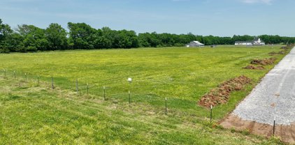 2483 Taylor Ln, Eagleville