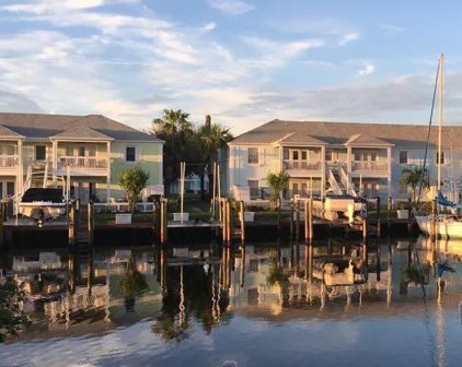 5162 Salmon Drive Se Unit C, St Petersburg
