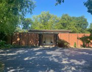 37 W White Bridge  Lane, Creve Coeur image
