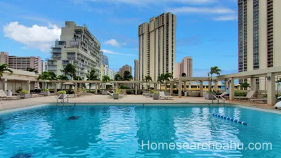 Ala Moana Hotel Pool