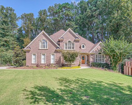 1353 Stratford Hall, Grayson