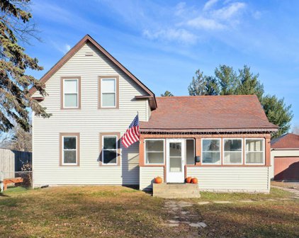 727 E Main Street, Anoka