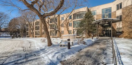 10 Windsor Court Unit #216, New Brighton