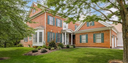 300 Arthur Ct, Newtown Square
