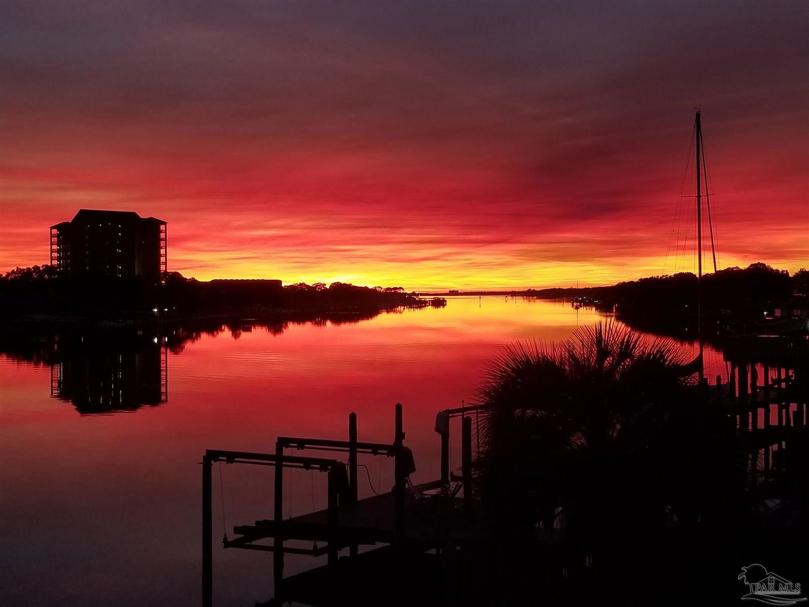 13601 Canal Dr, Pensacola FL 32507, Property Listing 604712,