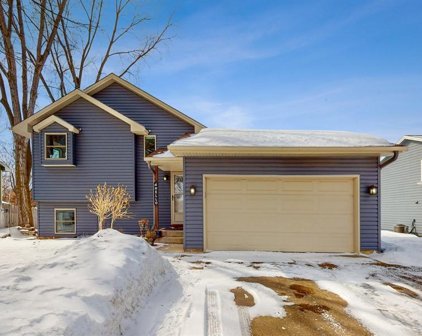 10949 Sumter Avenue N, Champlin