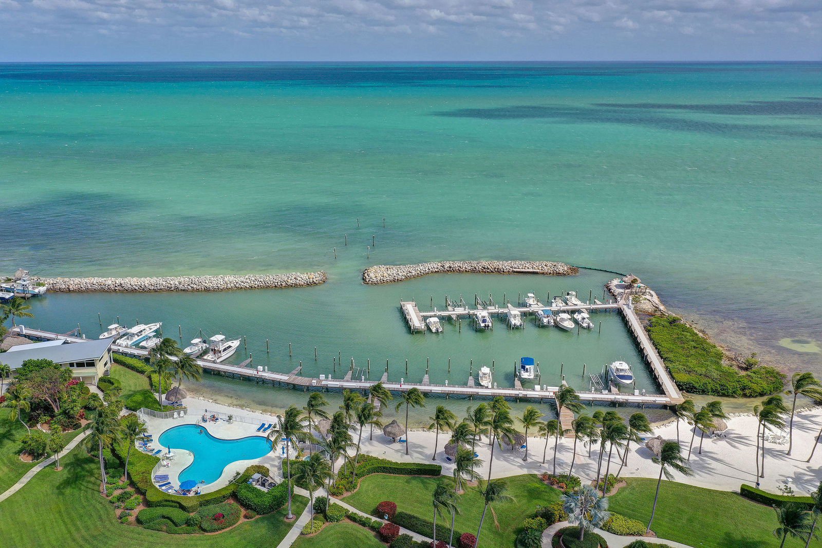 87851 Old Highway Unit M43 + 30' Boat Slip, Islamorada, 33036