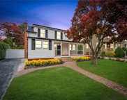 70 Cherry Street, Locust Valley image
