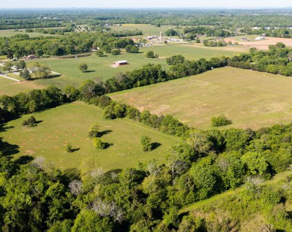 Eagleville Pike, Eagleville