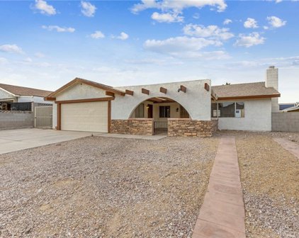 637 Valley View Circle, Henderson