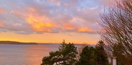 10453 Maplewood Place SW, Seattle