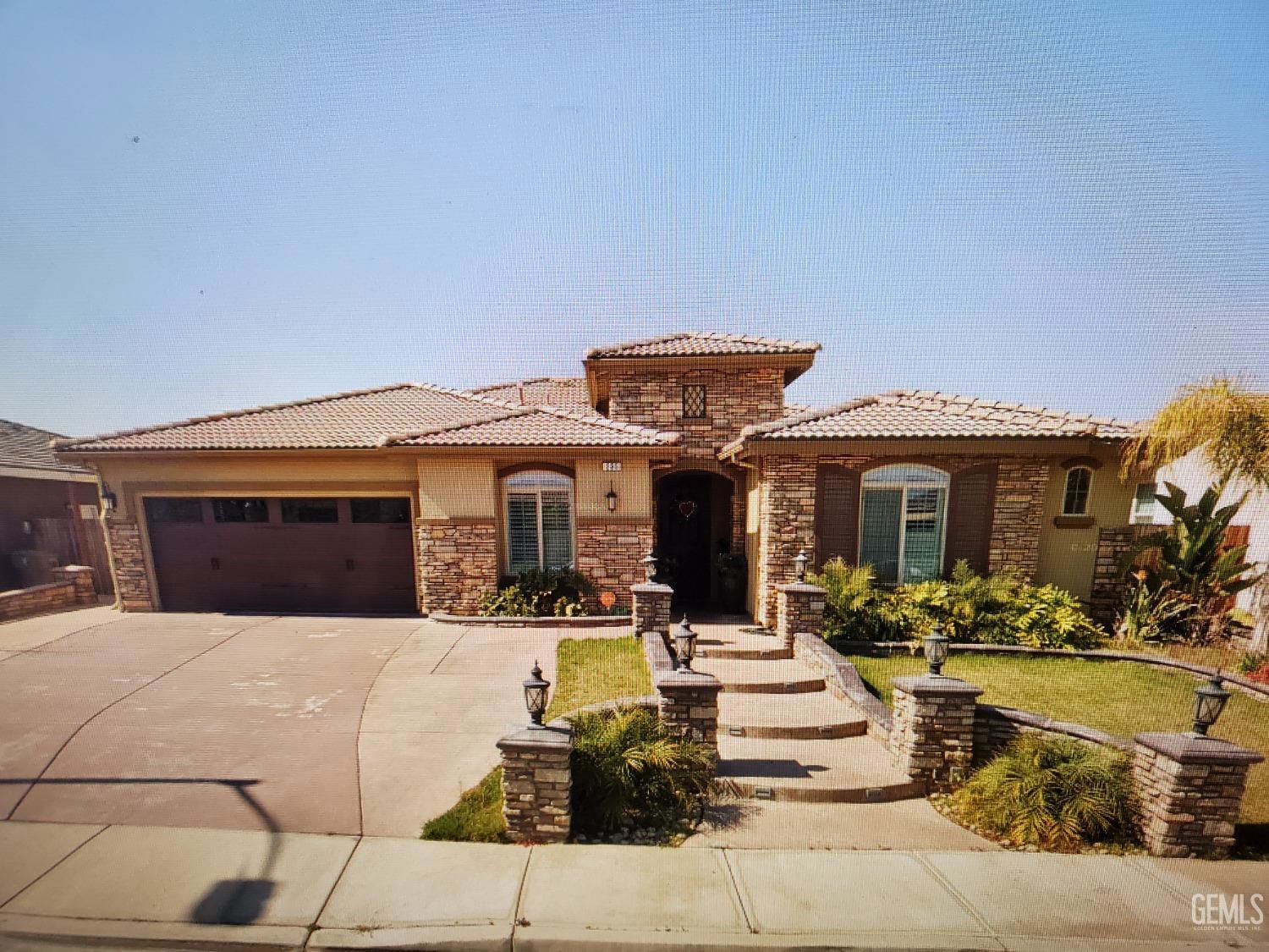 MLS 202312303, 235 Hammersmith, Bakersfield, CA, 4 Beds, 2.5 Baths, Zip