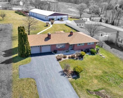 429 Hess Rd, Elizabethtown