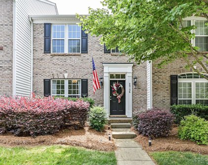 20136 Amy Lee  Drive, Cornelius
