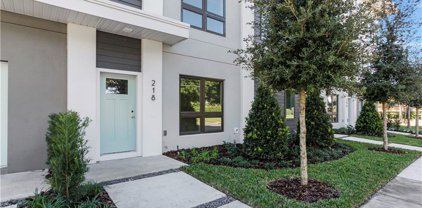 218 E Pineloch Avenue, Orlando