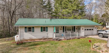 557 Waddell Road, Mountain City
