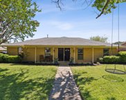 327 Forest Grove  Drive, Richardson image