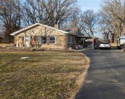 5217 Maple Spring Dr, Louisville image
