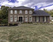 9509 Farmstead Ln, Louisville image