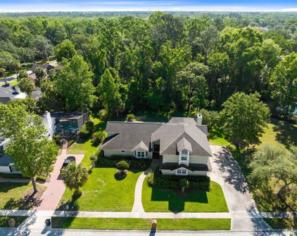 511 Birdsong Court, Longwood