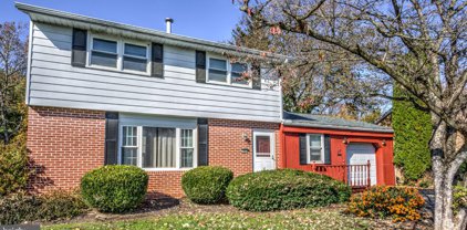 77 Circle Dr, Ephrata
