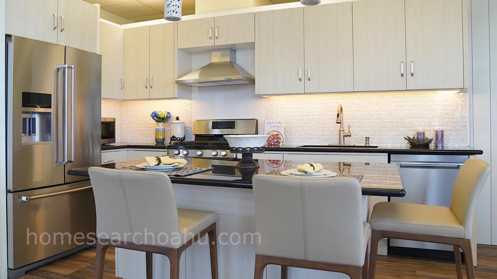 Hawaii City Plaza Kitchen 3