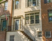 728 N Tazewell St, Arlington image