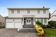 787 Arbuckle Avenue, Woodmere image