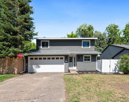 1445 Knoll Drive, Shoreview