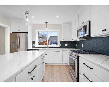 3817 46th Avenue S, Minneapolis