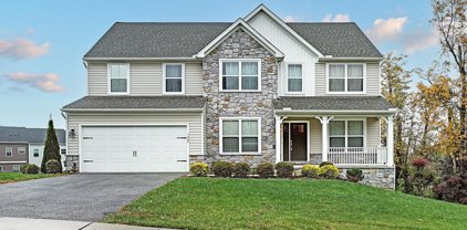 1009 Glen View Dr, York
