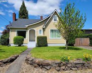 2073 ROOSEVELT BLVD, Eugene image