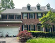 5661 Willow Lakes Ct, Clifton image